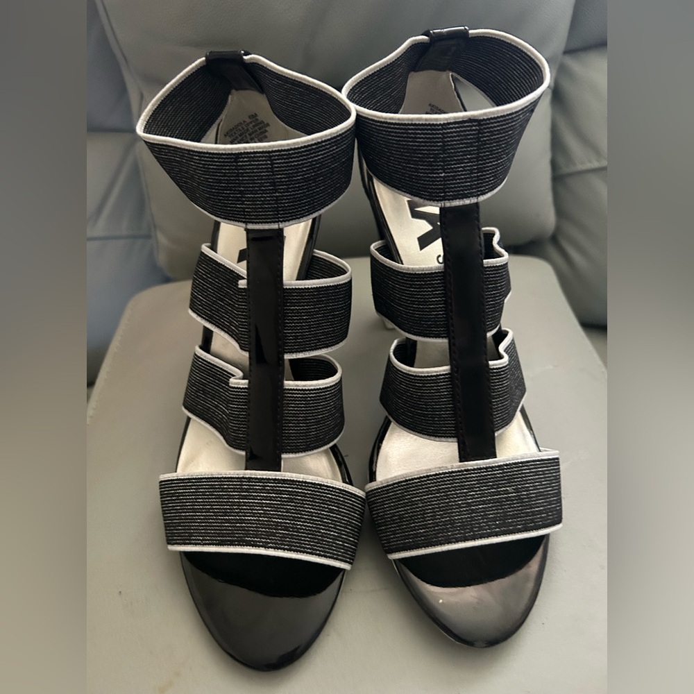 Anne Klein Black and White Strappy Heels